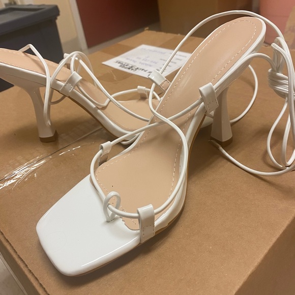 Heels Sandals 👡 - Picture 3 of 7